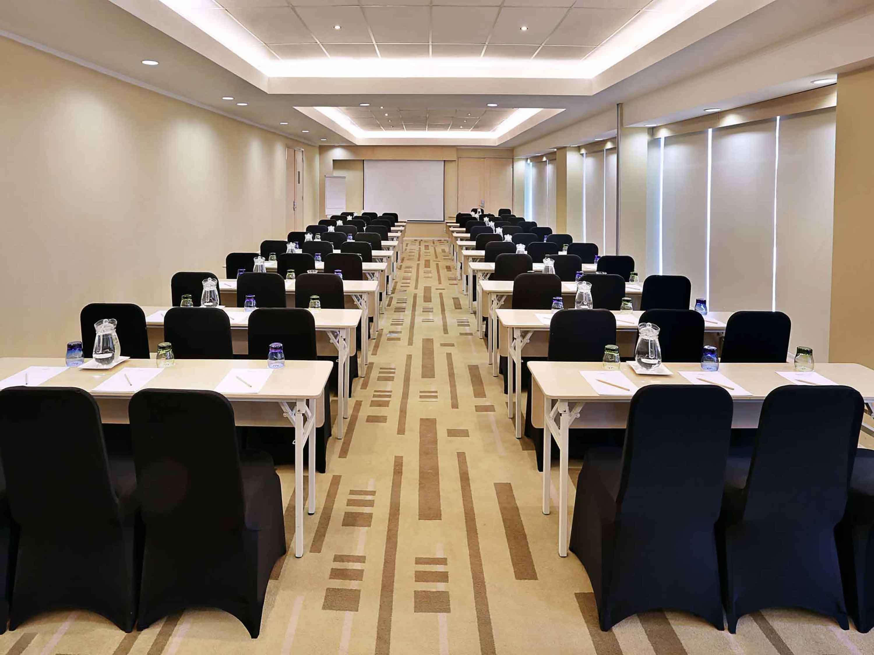 Mercure Simatupang होटल Jakarta