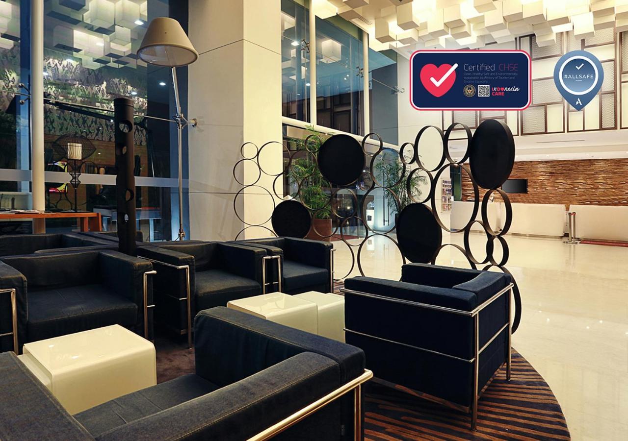 Mercure Simatupang Hotel 4*